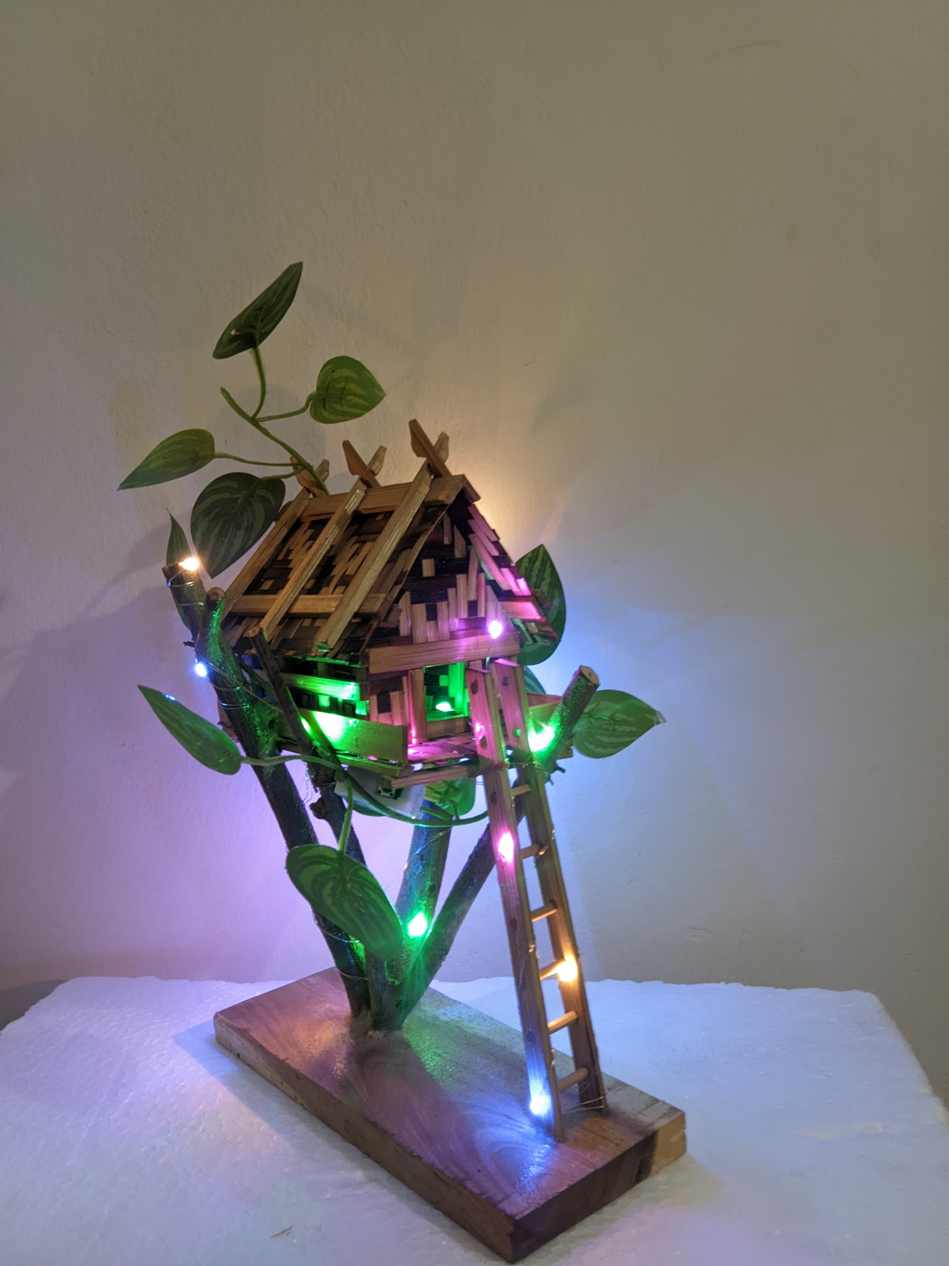 Decorative Bamboo House Showpiece