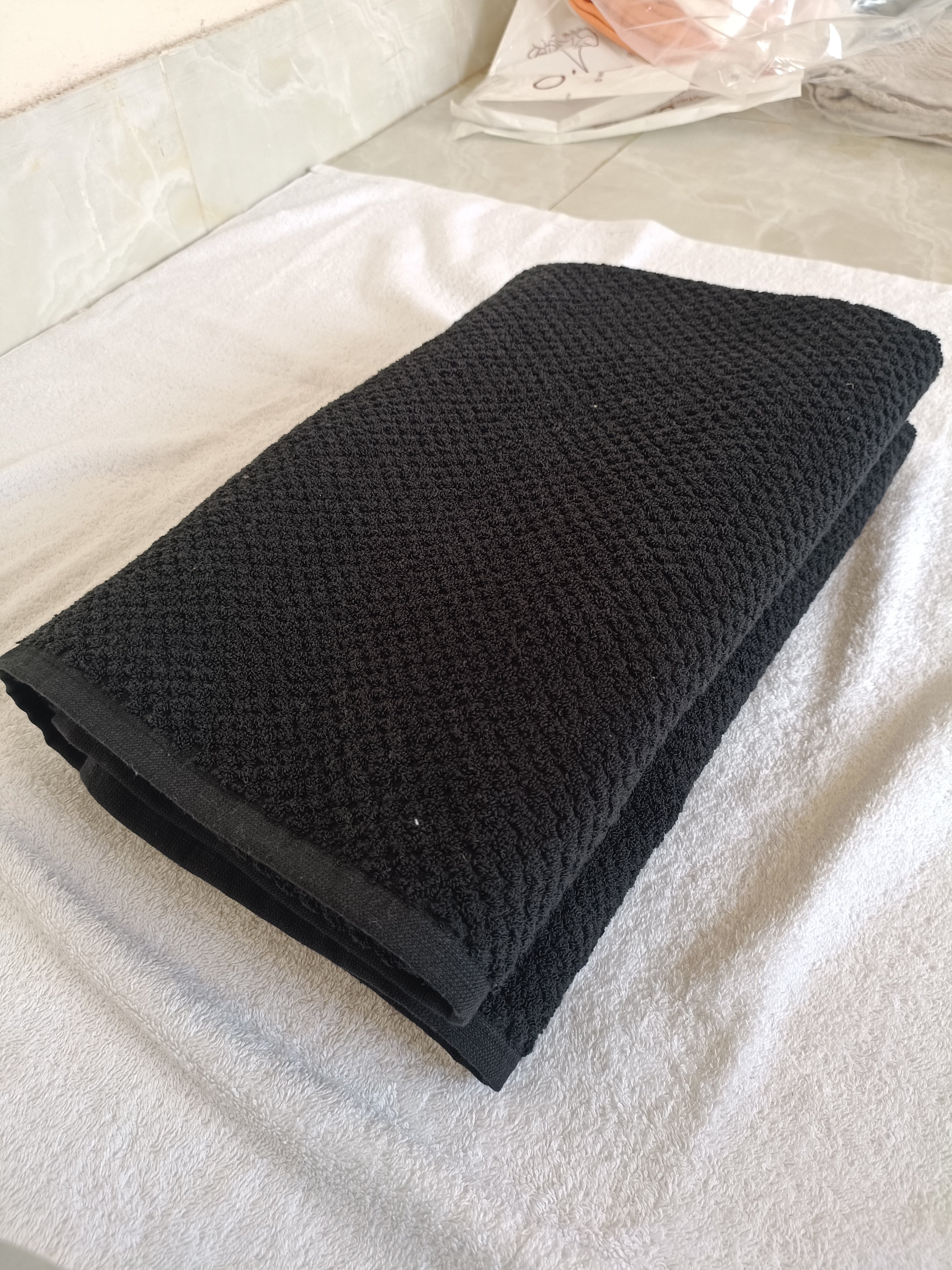 Jet Black Color Luxury Bath Sheet 40/60 inch