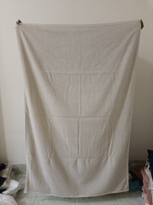 Beige Luxury Bath Sheet (60 X 40 Inch)