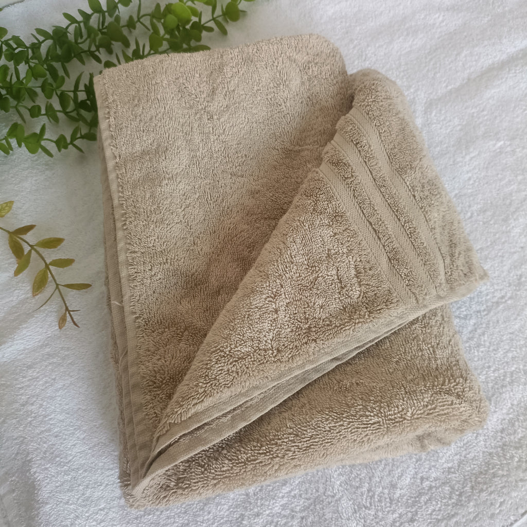 Royal Beige Luxury Bath Towel (27 X 54 Inch)