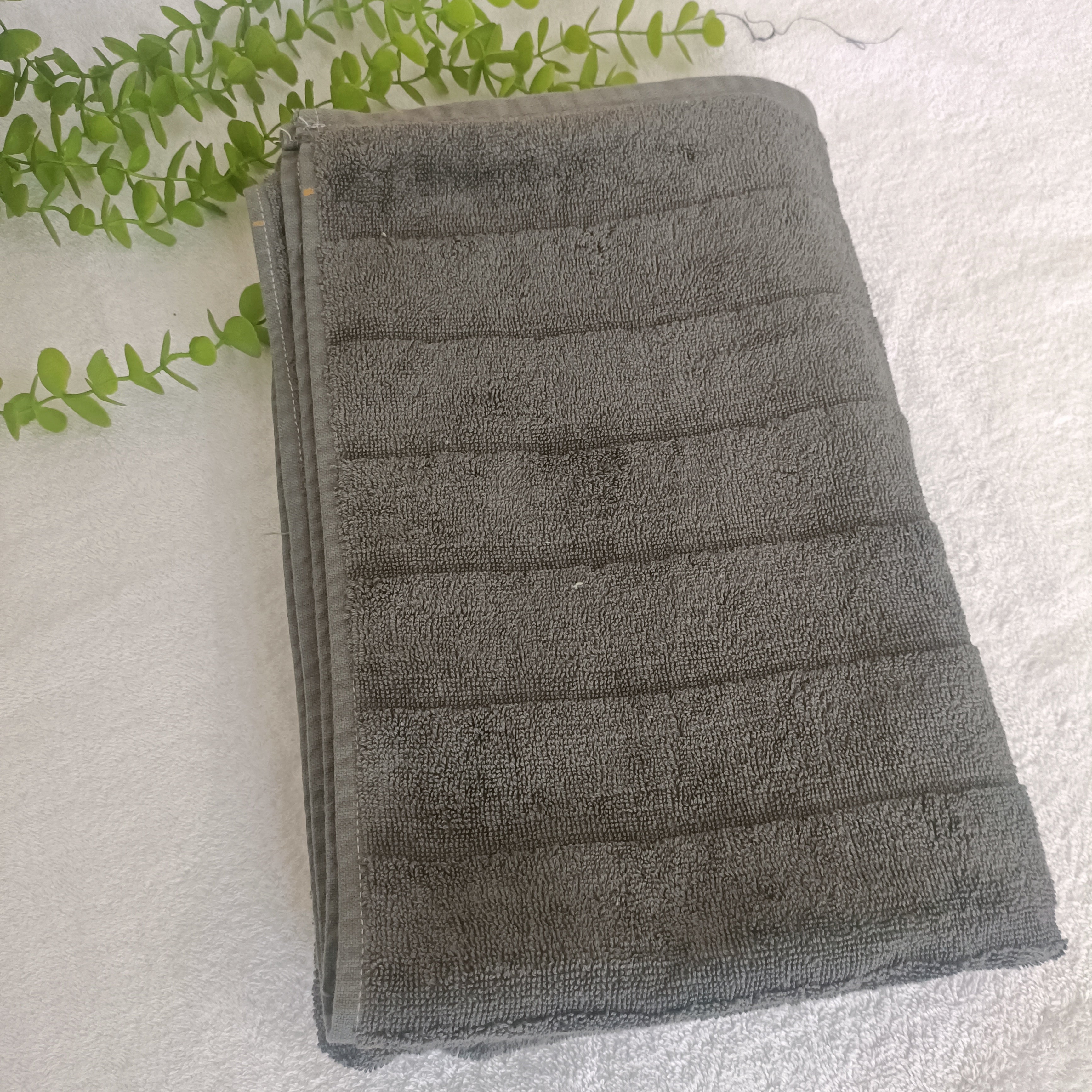Royal Charcoal Premuim Bath Towel (27 X 54 Inch)
