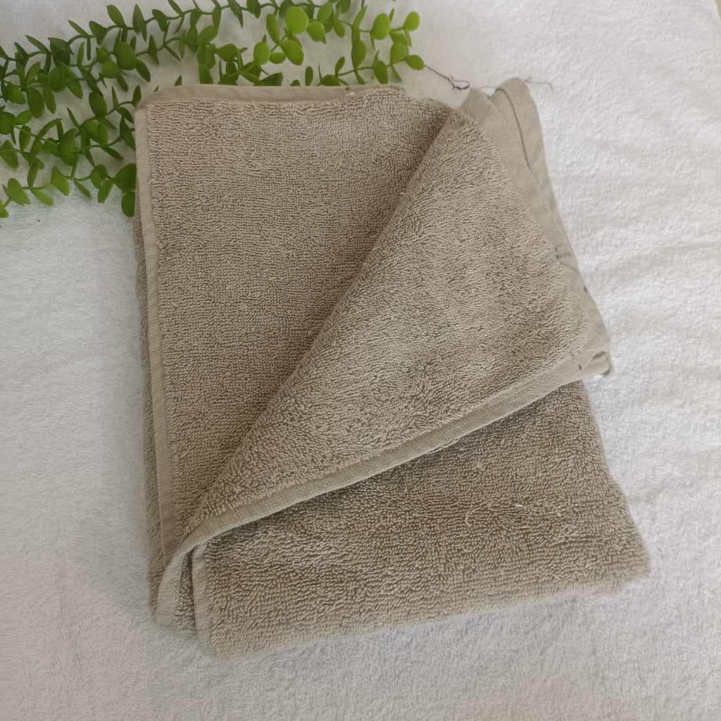 Morning Mist Premuim Bath Towel (27 X 54 Inch)