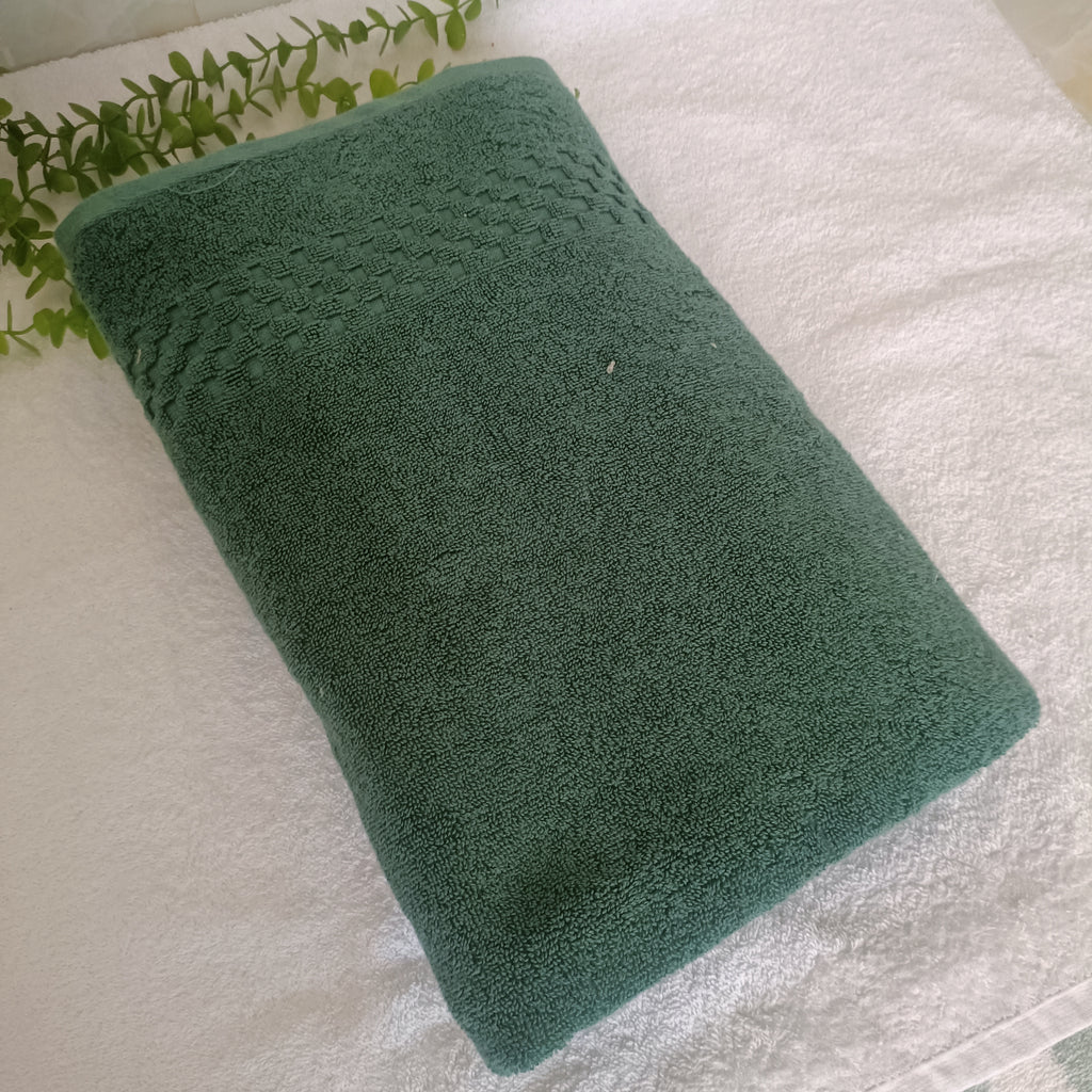 Juniper Forest Bath Sheet (60 X 40 Inch)